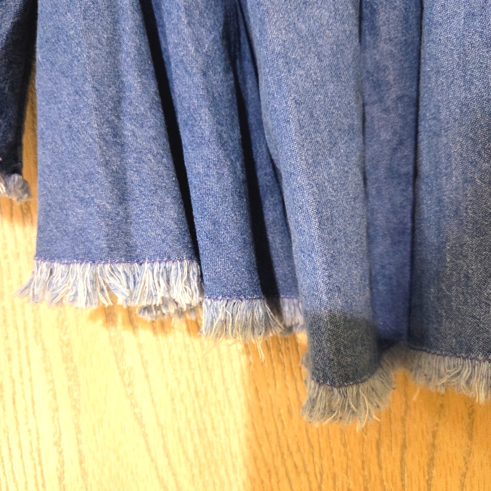 Better.Be Denim top. New - Picture 6 of 8